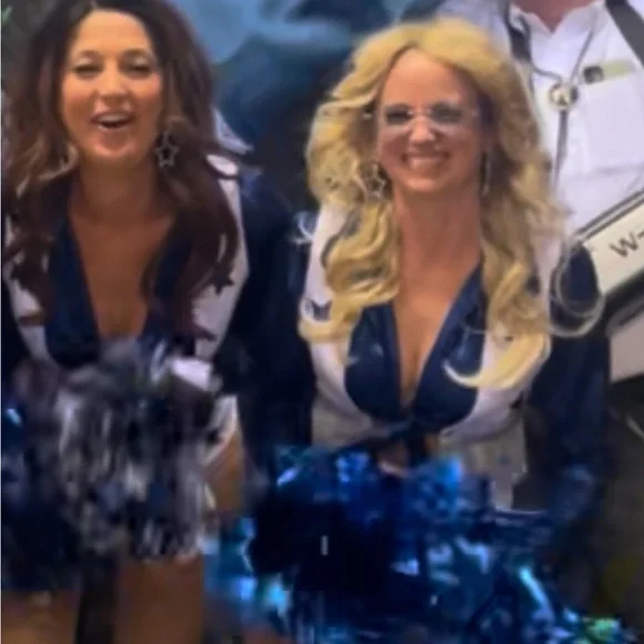 Blue and White DCC Cheerleader Costume Dallas Cowboy - everything you need!!!! - Picture 9 of 9